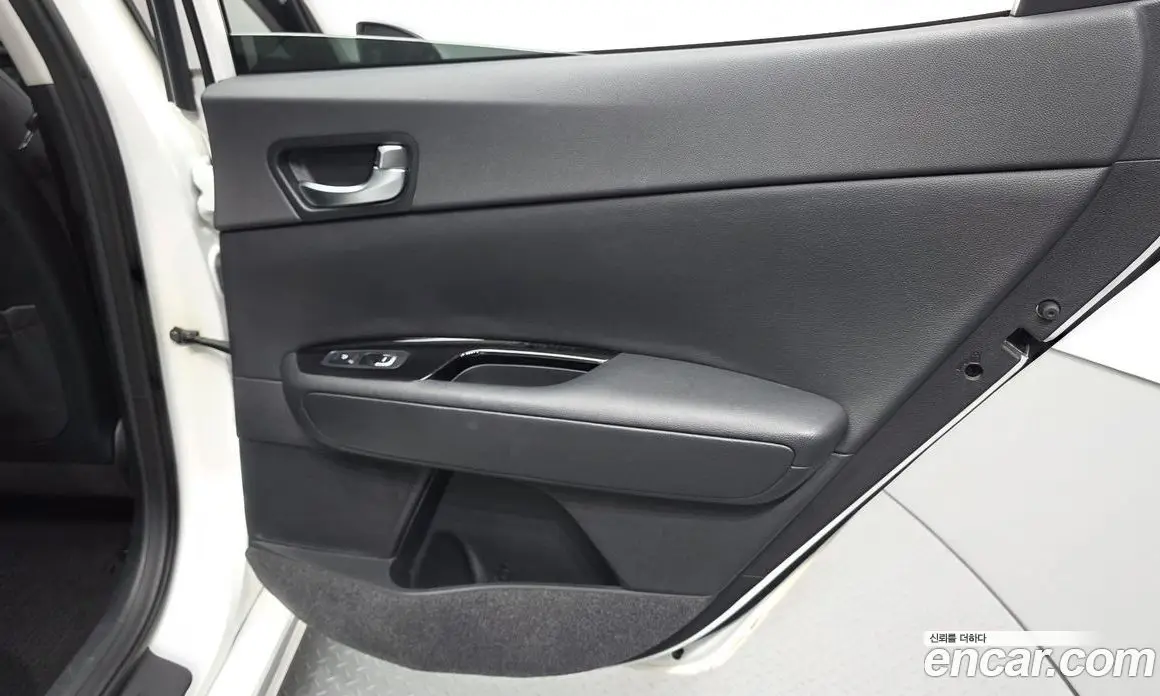 Kia K5 (Optima) 2017 2.0 автомат (гидро), фото 15 Kia K5 (Optima) 2017 2.0 автомат (гидро), фото 15