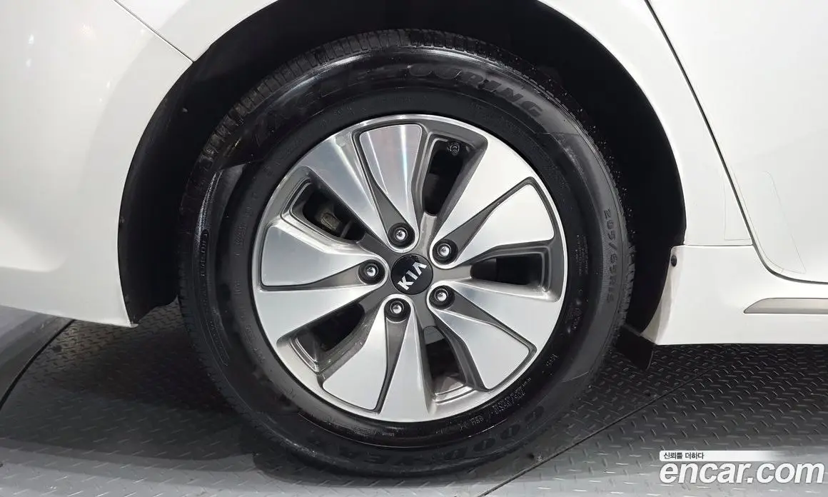 Kia K5 (Optima) 2017 2.0 автомат (гидро), фото 5 Kia K5 (Optima) 2017 2.0 автомат (гидро), фото 5