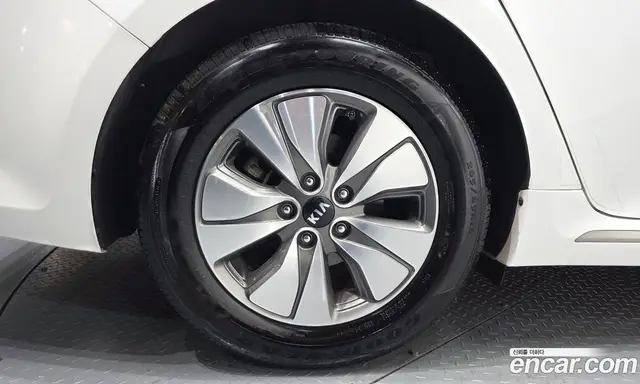 Kia K5 (Optima) 2017 2.0 автомат (гидро), миниатюра 5 Kia K5 (Optima) 2017 2.0 автомат (гидро), миниатюра 5