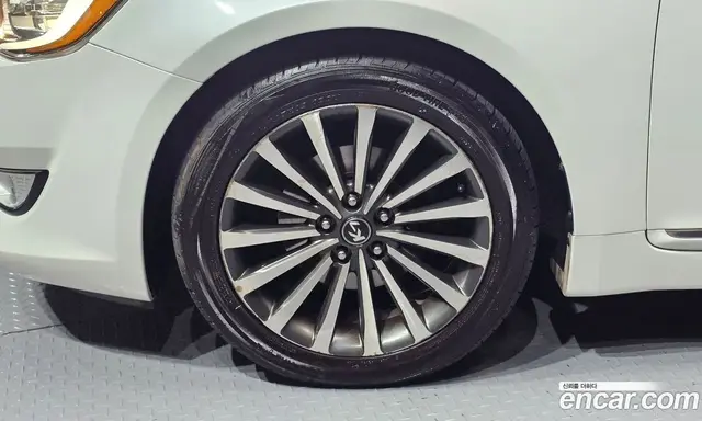 Kia K7 2012 2.4 автомат (гидро), миниатюра 5 Kia K7 2012 2.4 автомат (гидро), миниатюра 5