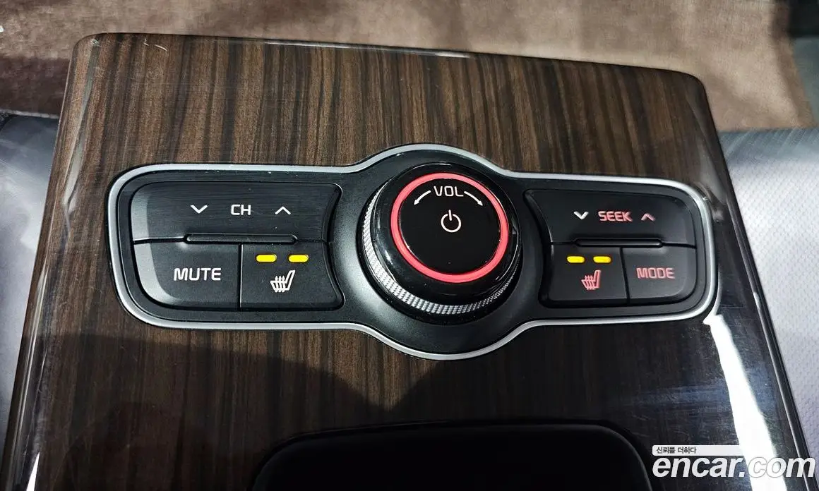 Kia K7 2015 2.4 автомат (гидро), фото 18 Kia K7 2015 2.4 автомат (гидро), фото 18