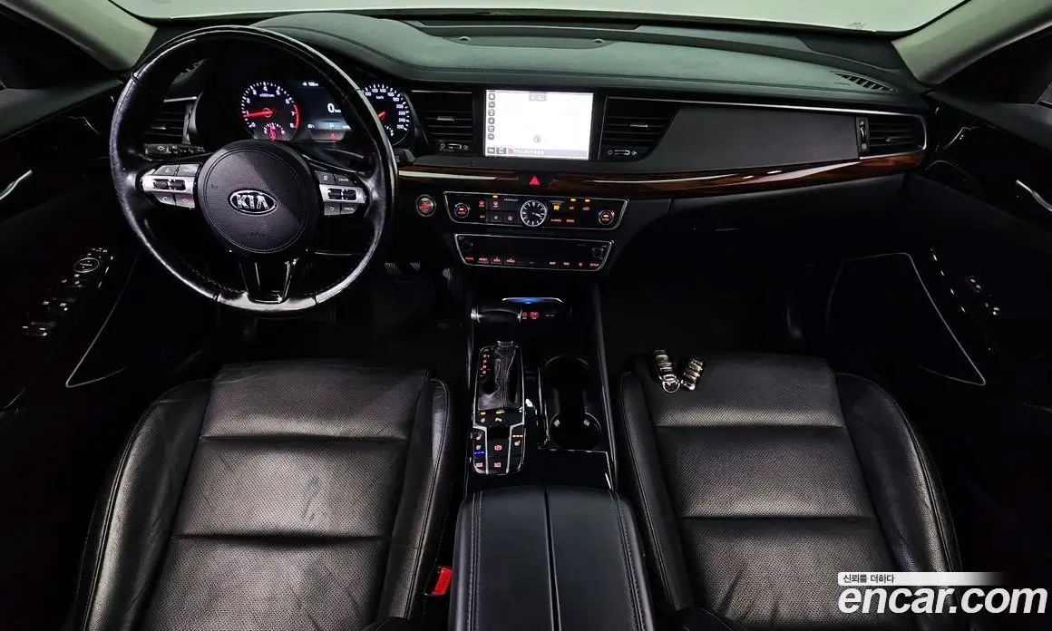 Kia K7 2017 2.4 автомат (гидро), фото 7 Kia K7 2017 2.4 автомат (гидро), фото 7