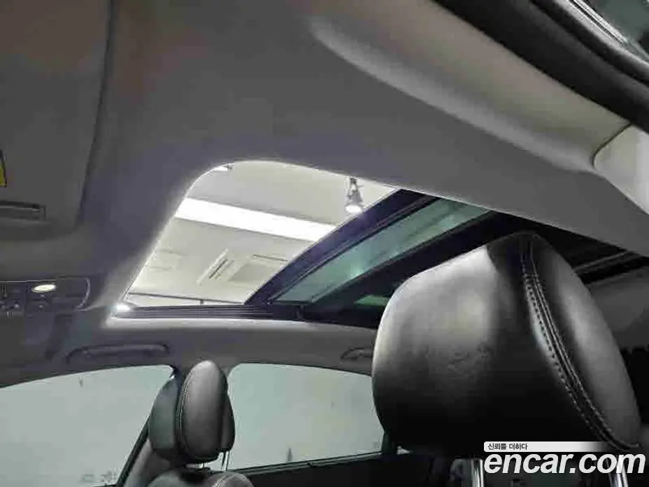 Kia K9 2016 3.3 автомат (гидро), фото 16 Kia K9 2016 3.3 автомат (гидро), фото 16