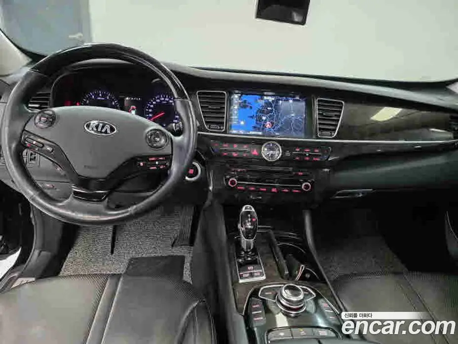 Kia K9 2016 3.3 автомат (гидро), фото 18 Kia K9 2016 3.3 автомат (гидро), фото 18