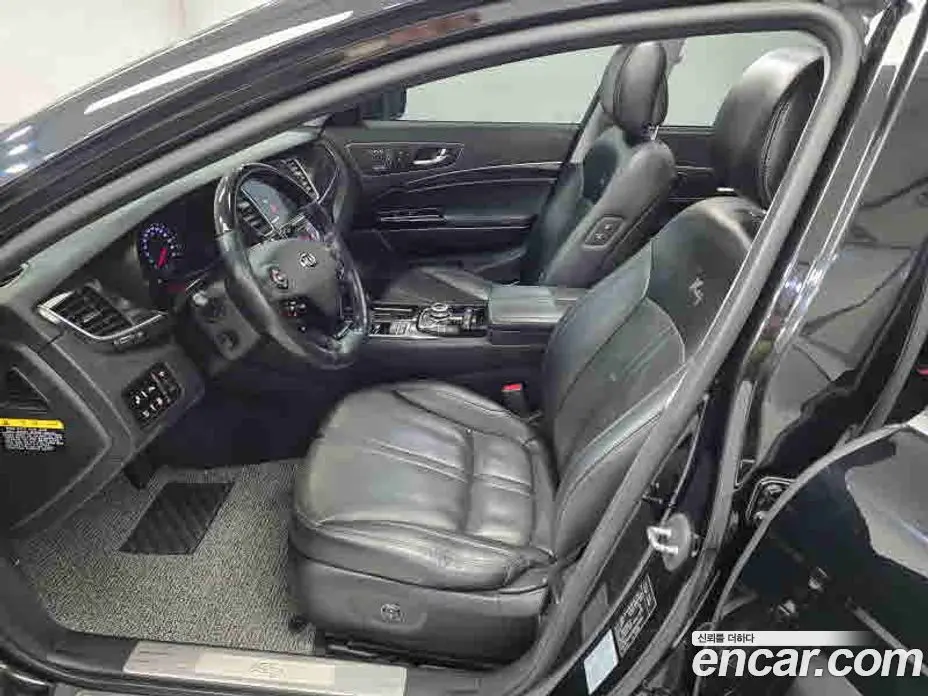 Kia K9 2016 3.3 автомат (гидро), фото 19 Kia K9 2016 3.3 автомат (гидро), фото 19
