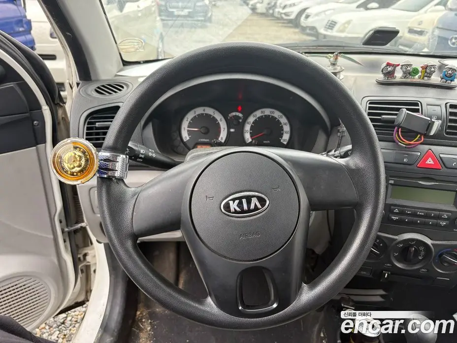 Kia Morning 2010 1.0 автомат (гидро), фото 8