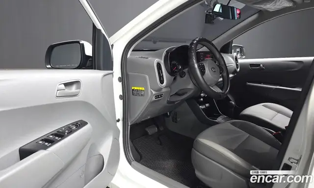 Kia Morning 2018 1.0 автомат (гидро), миниатюра 10