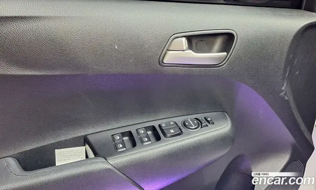 Kia Morning 2022 1.0 автомат (гидро), миниатюра 12