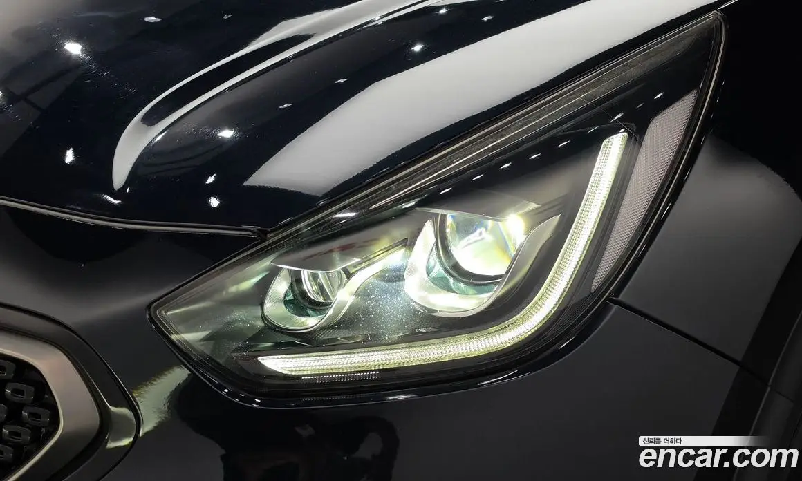 Kia Niro 2017 1.6 автомат (гидро), фото 8 Kia Niro 2017 1.6 автомат (гидро), фото 8