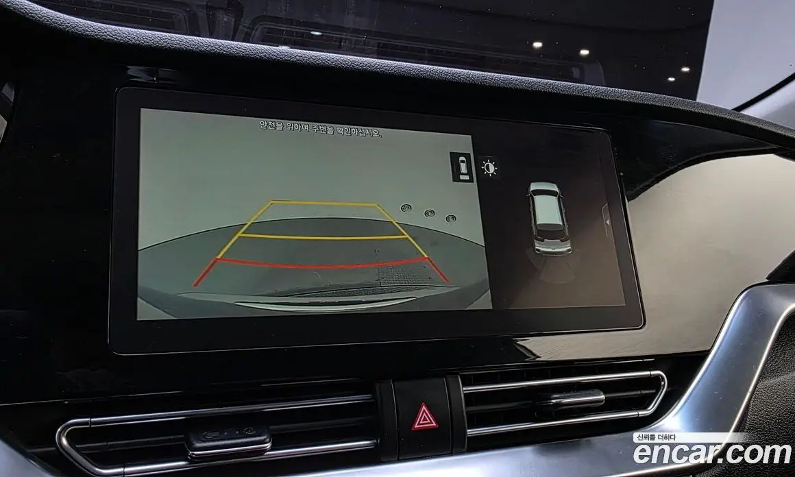 Kia Niro 2019 1.6 автомат (гидро), фото 15