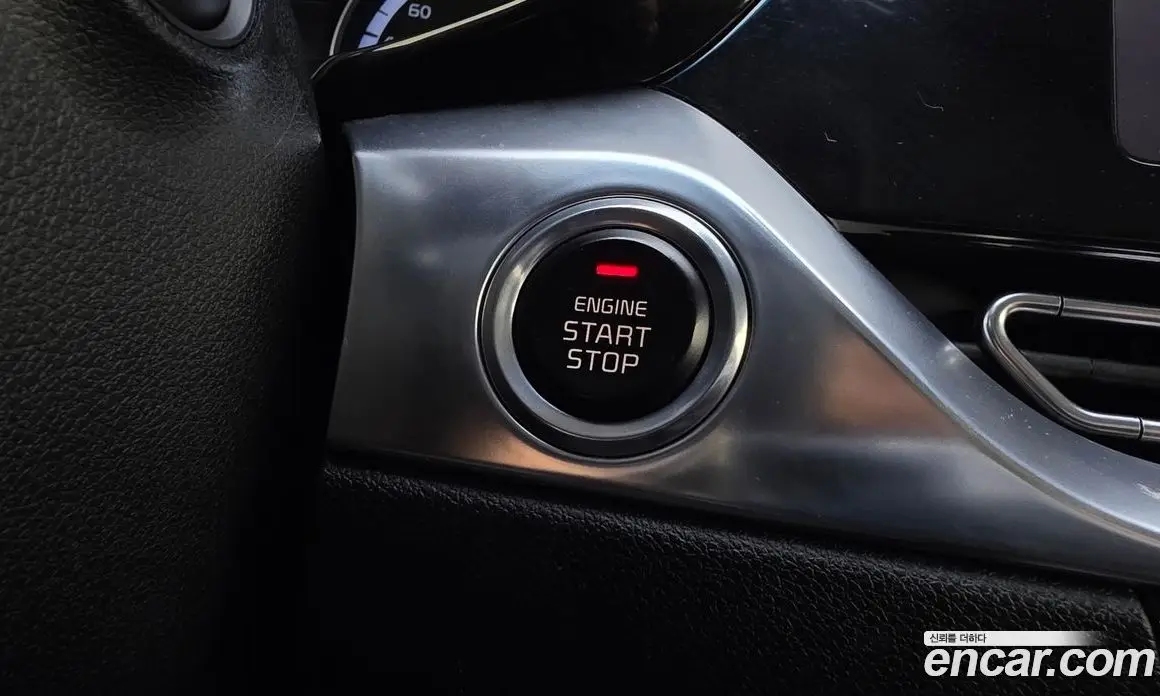 Kia Niro 2019 1.6 автомат (гидро), фото 19