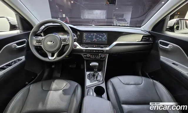Kia Niro 2019 1.6 автомат (гидро), миниатюра 7