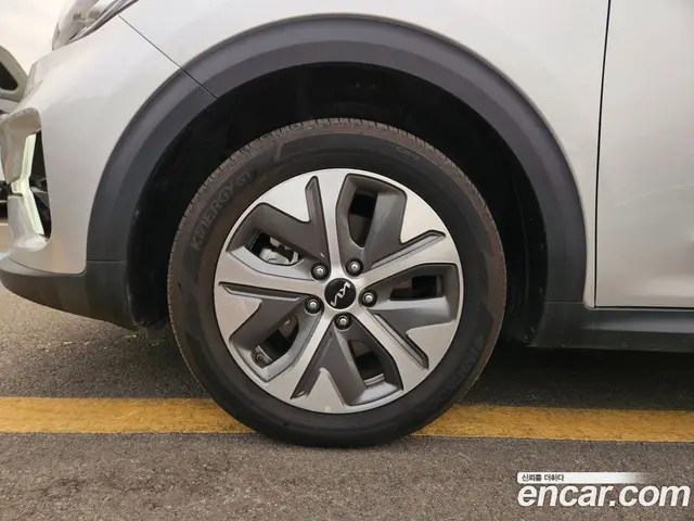 Kia Niro 2022 0.1 автомат (гидро), миниатюра 5 Kia Niro 2022 0.1 автомат (гидро), миниатюра 5