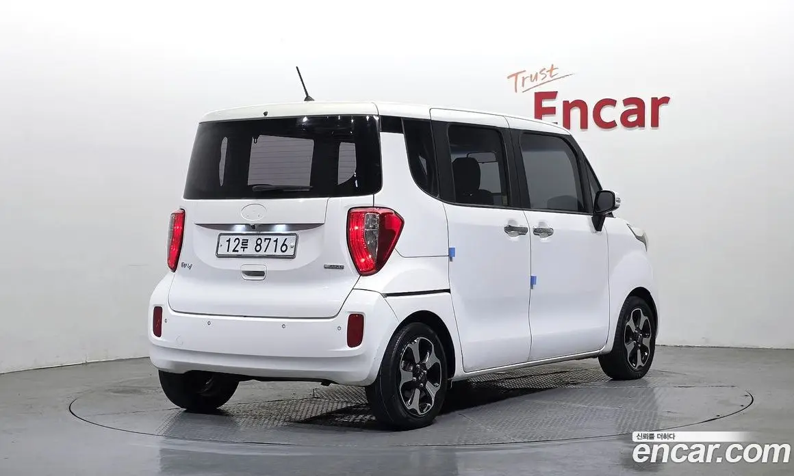 Kia Ray 2012 1.0 автомат (гидро), фото 2 Kia Ray 2012 1.0 автомат (гидро), фото 2