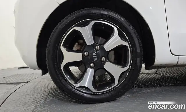 Kia Ray 2012 1.0 автомат (гидро), миниатюра 5 Kia Ray 2012 1.0 автомат (гидро), миниатюра 5