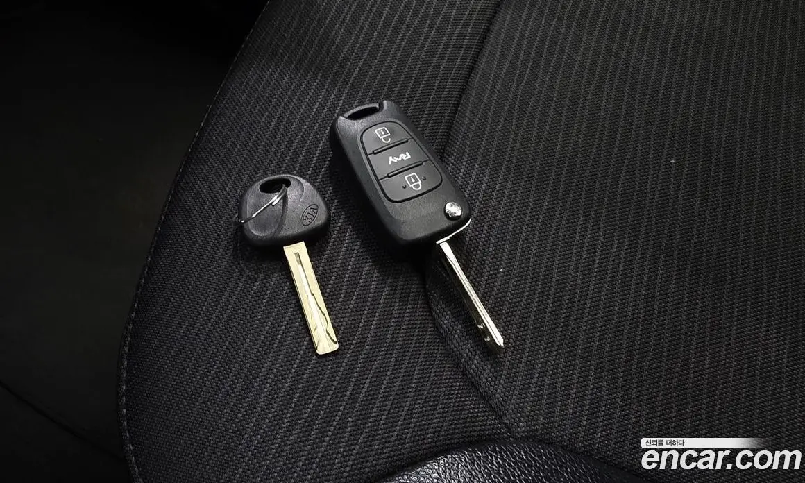 Kia Ray 2014 1.0 автомат (гидро), фото 20 Kia Ray 2014 1.0 автомат (гидро), фото 20