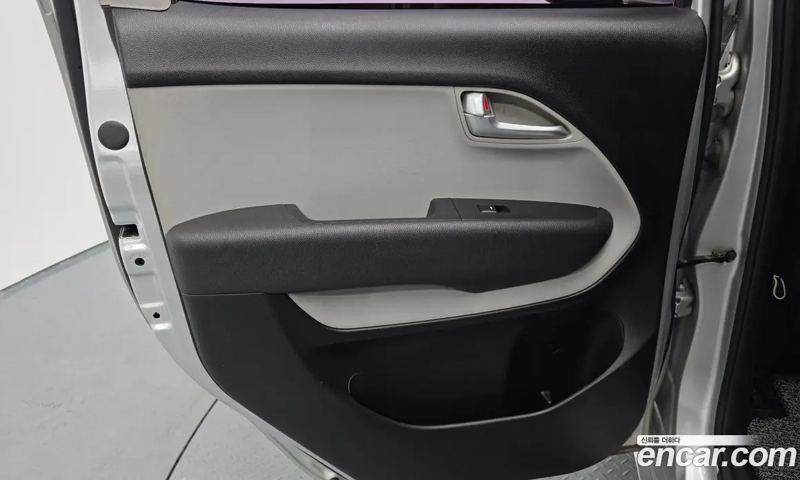 Kia Ray 2016 1.0 автомат (гидро), фото 15