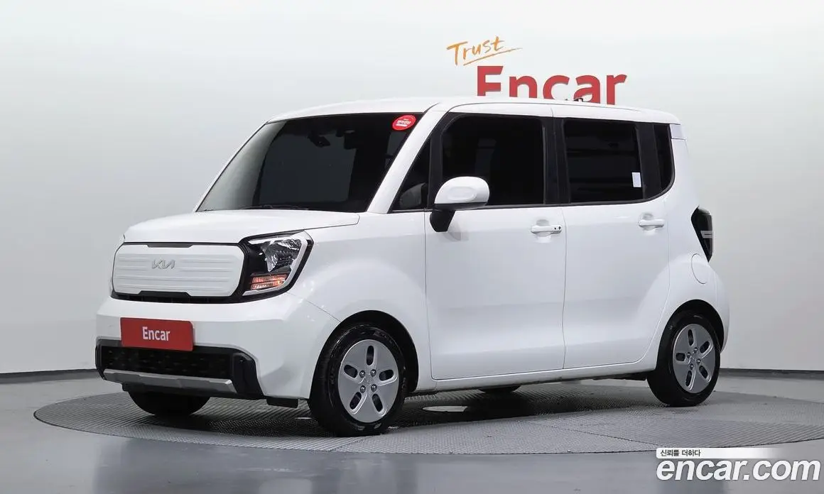 Kia Ray 2023 1.0 автомат (гидро), фото 1 Kia Ray 2023 1.0 автомат (гидро), фото 1
