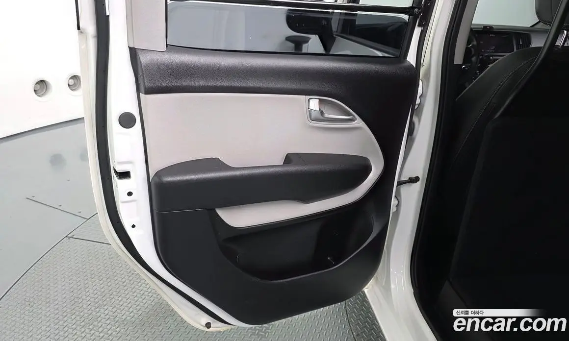 Kia Ray 2023 1.0 автомат (гидро), фото 15 Kia Ray 2023 1.0 автомат (гидро), фото 15