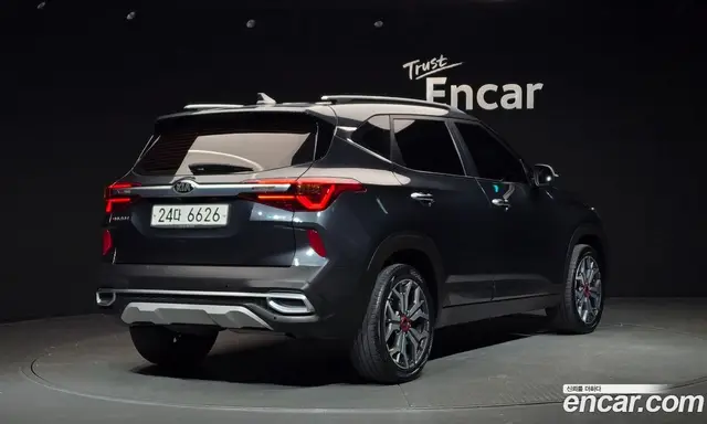 Kia Seltos 2019 1.6 автомат (гидро), миниатюра 2 Kia Seltos 2019 1.6 автомат (гидро), миниатюра 2