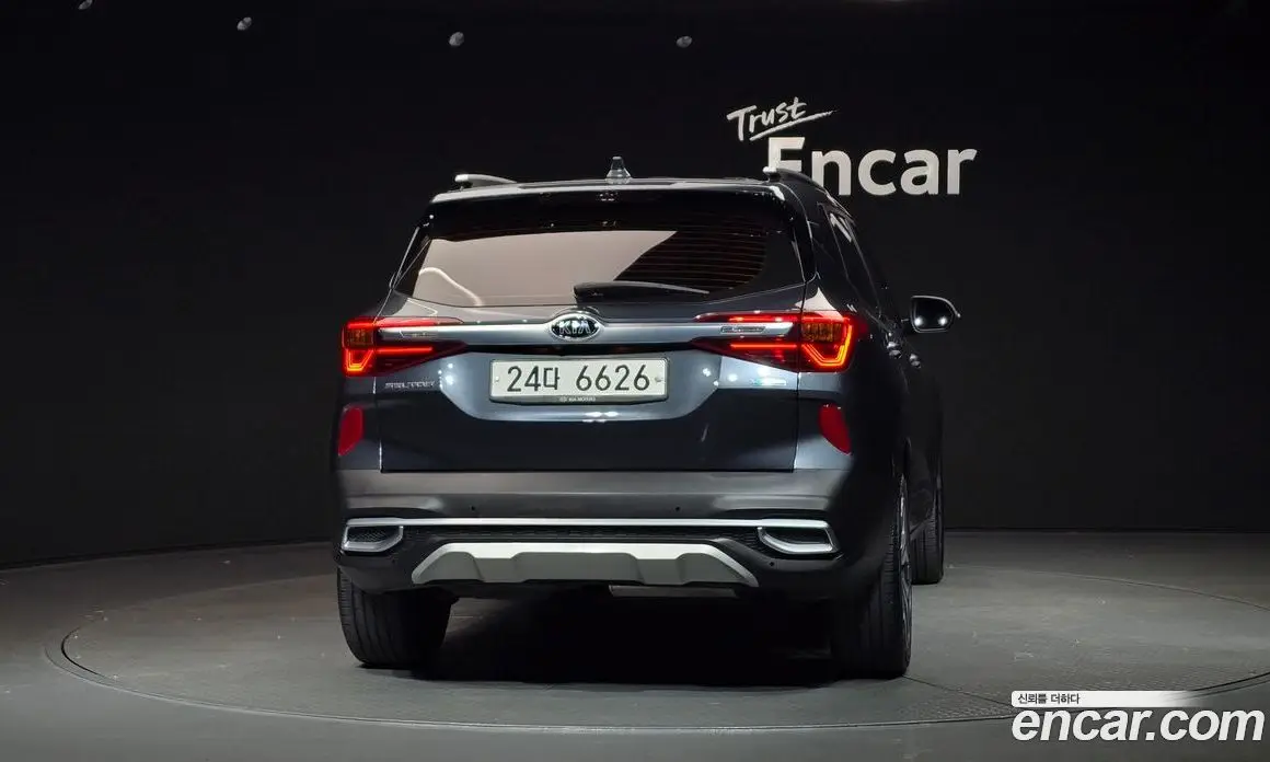 Kia Seltos 2019 1.6 автомат (гидро), фото 4 Kia Seltos 2019 1.6 автомат (гидро), фото 4
