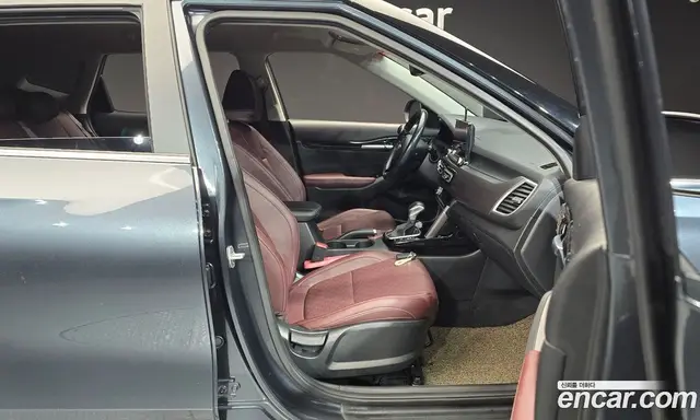 Kia Seltos 2019 1.6 автомат (гидро), миниатюра 10 Kia Seltos 2019 1.6 автомат (гидро), миниатюра 10