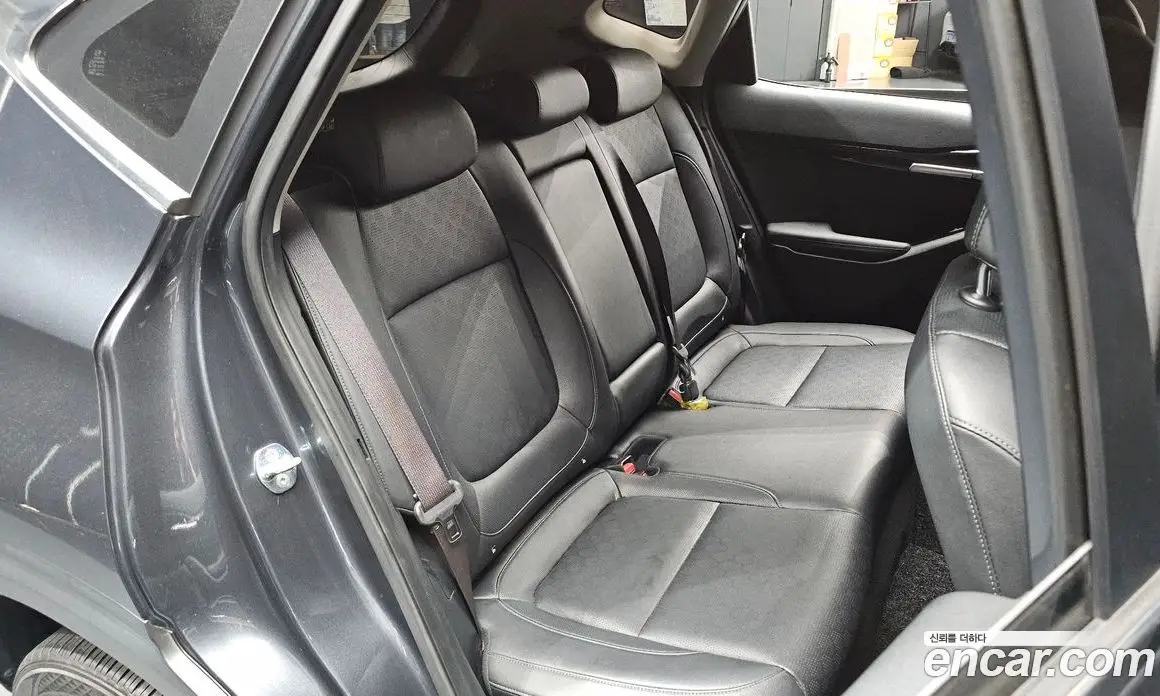 Kia Seltos 2021 1.6 автомат (гидро), фото 11