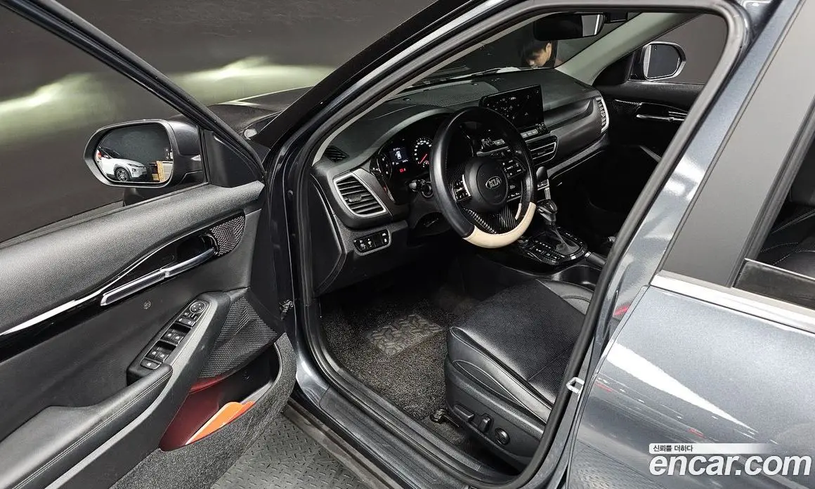 Kia Seltos 2021 1.6 автомат (гидро), фото 10