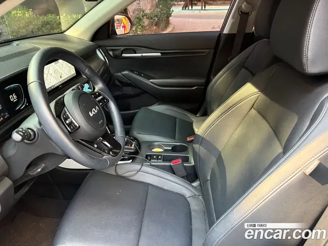 Kia Seltos 2024 1.6 автомат (гидро), миниатюра 10 Kia Seltos 2024 1.6 автомат (гидро), миниатюра 10