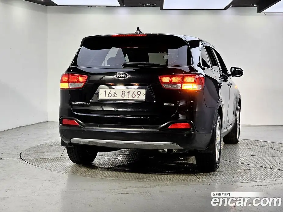 Kia Sorento 2015 2.0 автомат (гидро), фото 4
