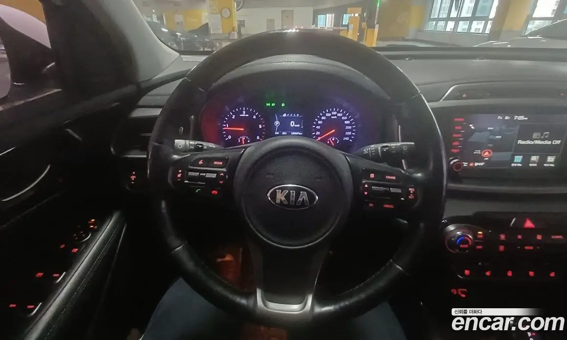 Kia Sorento 2015 2.0 автомат (гидро), фото 13