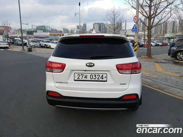 Kia Sorento 2016 2.0 автомат (гидро), миниатюра 4