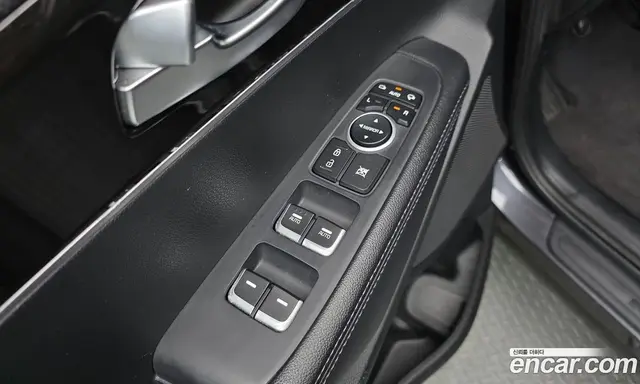 Kia Sorento 2017 2.0 автомат (гидро), миниатюра 12