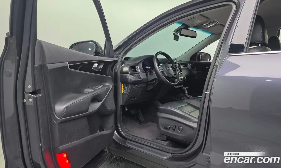Kia Sorento 2017 2.0 автомат (гидро), фото 10