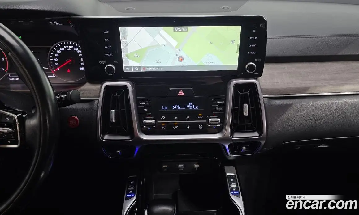 Kia Sorento 2020 2.2 автомат (гидро), фото 20 Kia Sorento 2020 2.2 автомат (гидро), фото 20