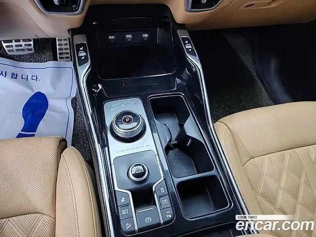 Kia Sorento 2020 2.2 автомат (гидро), миниатюра 8 Kia Sorento 2020 2.2 автомат (гидро), миниатюра 8