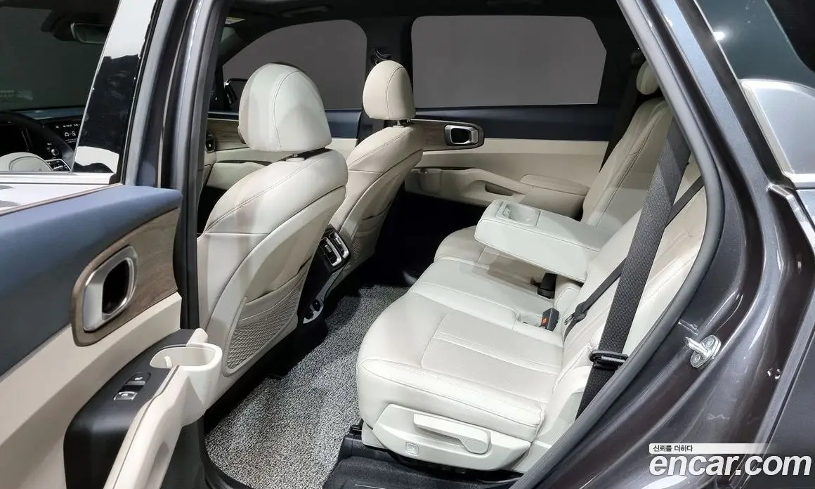 Kia Sorento 2022 1.6 автомат (гидро), фото 11