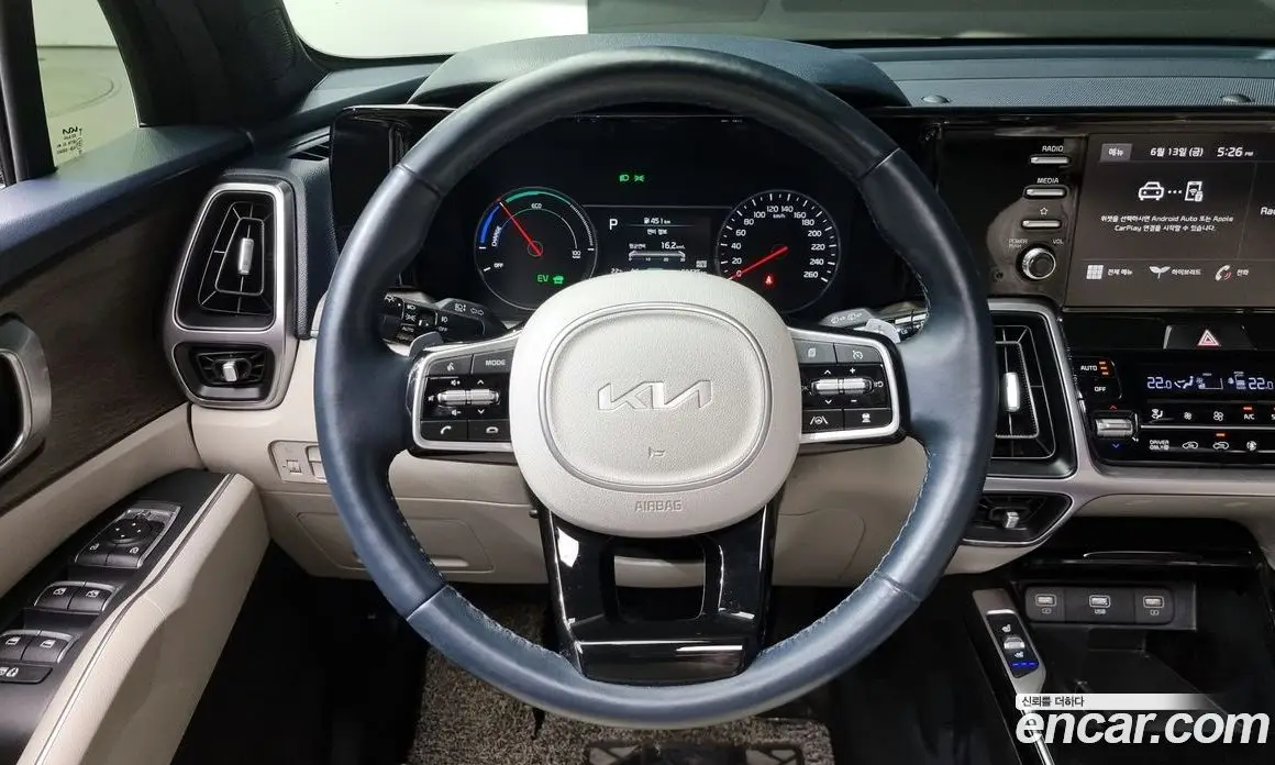 Kia Sorento 2022 1.6 автомат (гидро), фото 13