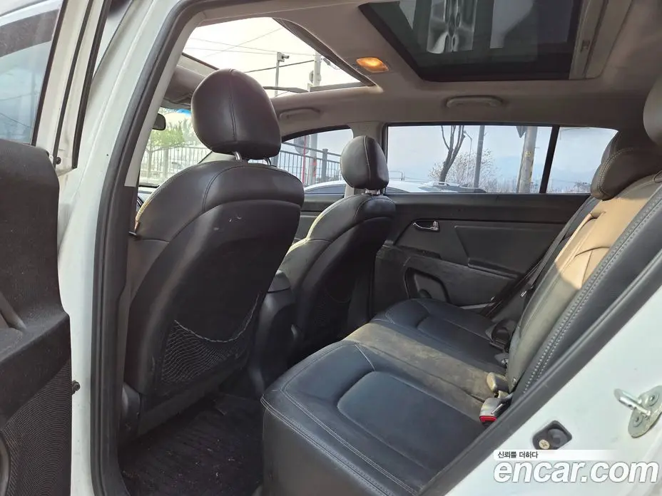 Kia Sportage 2010 2.0 механика, фото 8 Kia Sportage 2010 2.0 механика, фото 8