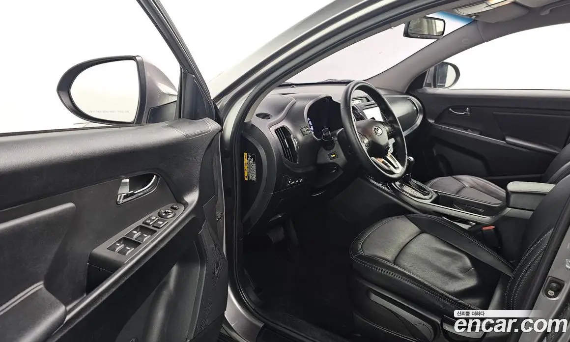 Kia Sportage 2013 2.0 автомат (гидро), фото 11