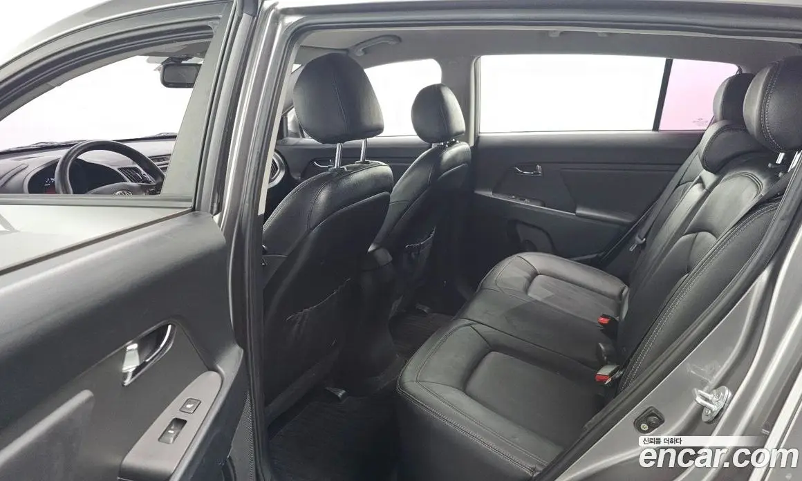 Kia Sportage 2013 2.0 автомат (гидро), фото 12