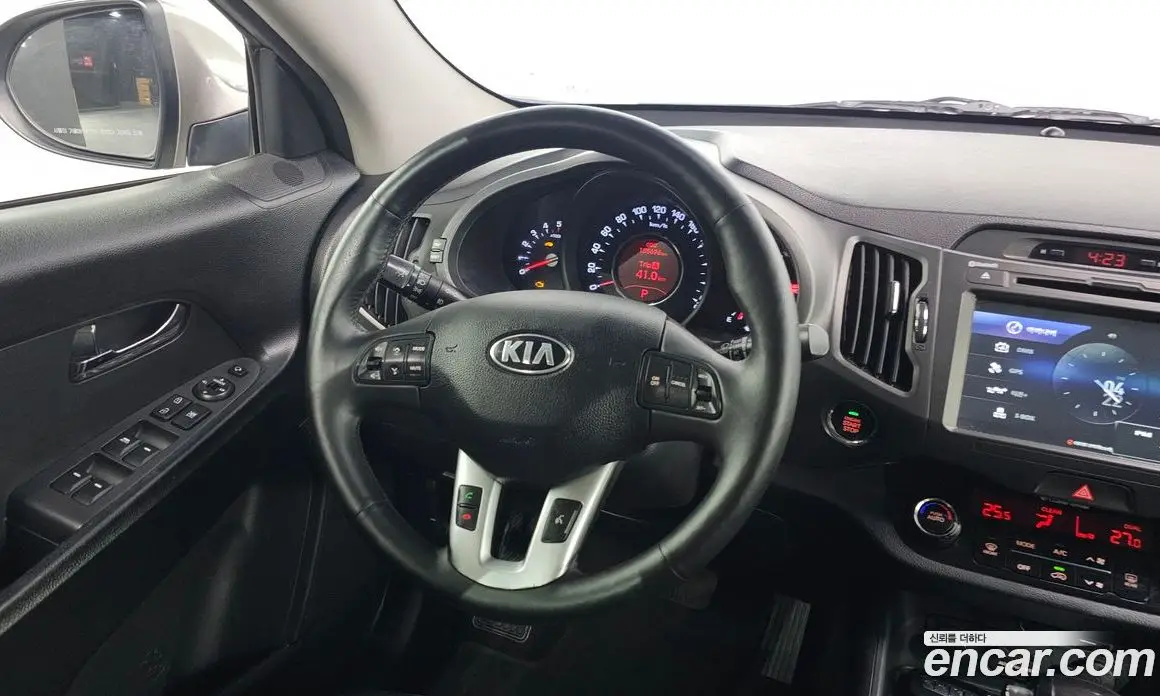 Kia Sportage 2013 2.0 автомат (гидро), фото 13