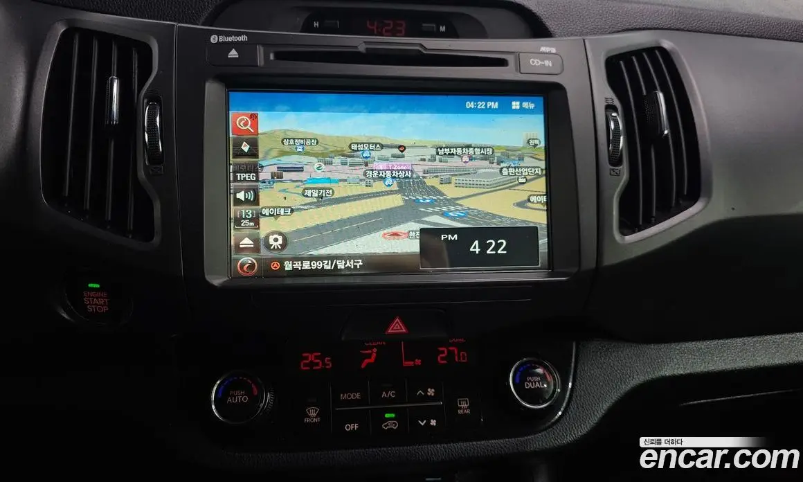 Kia Sportage 2013 2.0 автомат (гидро), фото 14