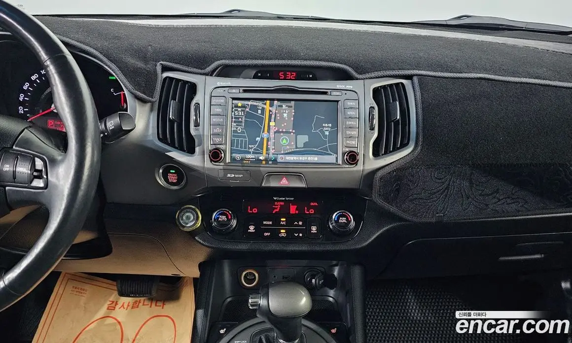 Kia Sportage 2014 2.0 автомат (гидро), фото 16 Kia Sportage 2014 2.0 автомат (гидро), фото 16