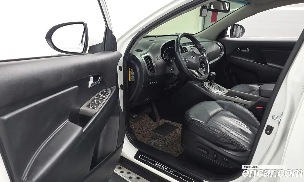 Kia Sportage 2014 2.0 автомат (гидро), фото 12