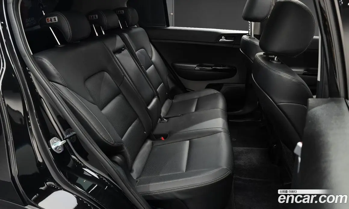 Kia Sportage 2016 2.0 автомат (гидро), фото 17