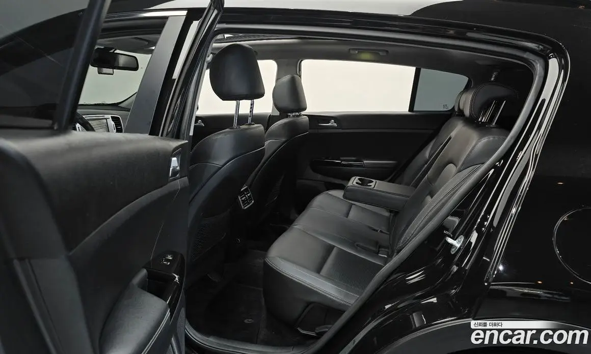 Kia Sportage 2016 2.0 автомат (гидро), фото 18