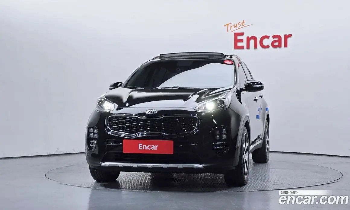 Kia Sportage 2016 2.0 автомат (гидро), фото 3