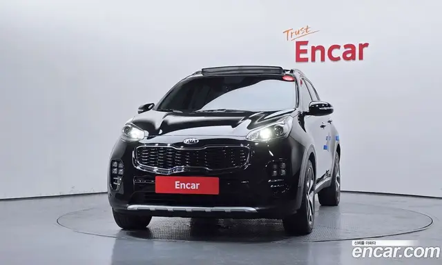 Kia Sportage 2016 2.0 автомат (гидро), миниатюра 3