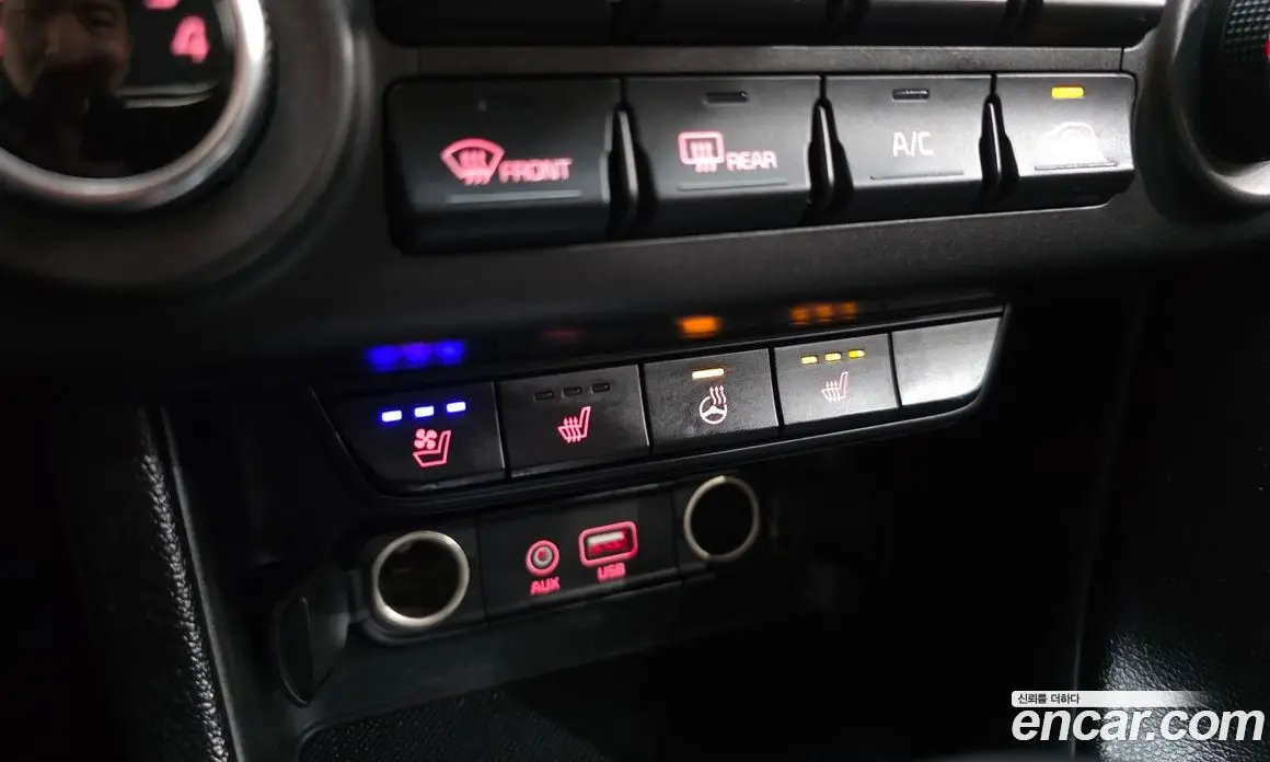 Kia Sportage 2016 2.0 автомат (гидро), фото 17